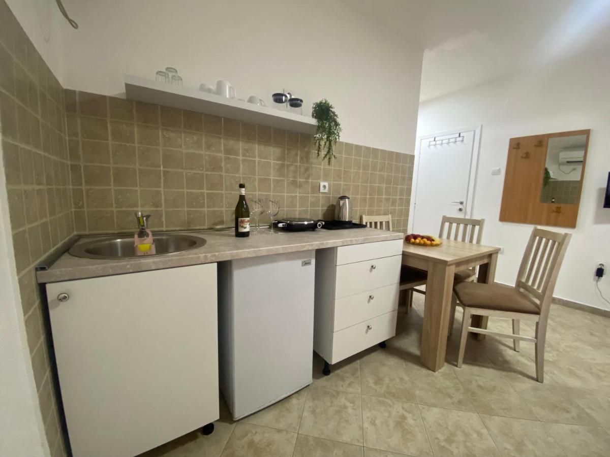 Matej Appartement Budva Buitenkant foto